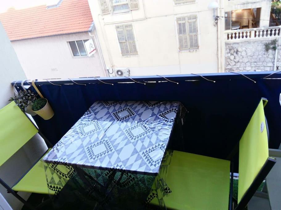 ניס Studio Avec Balcon A 7 Min Du Port Et De Garibaldi מראה חיצוני תמונה
